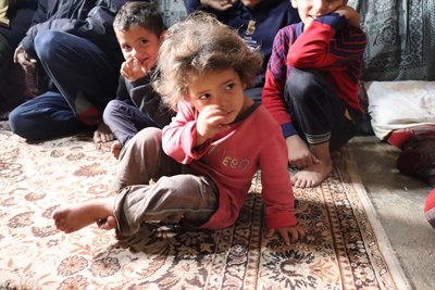 クラウドファンディング「過酷な環境で暮らすレバノンの難民の子どもたちに越冬のための食料を」開始
