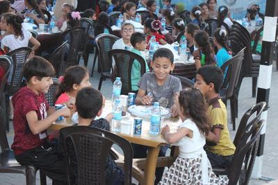ガザ・ナワール児童館で行われた「イフタール」