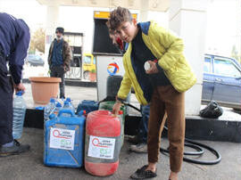 大寒波到来中のレバノンで12月中旬と大晦日に燃料配布を行いました